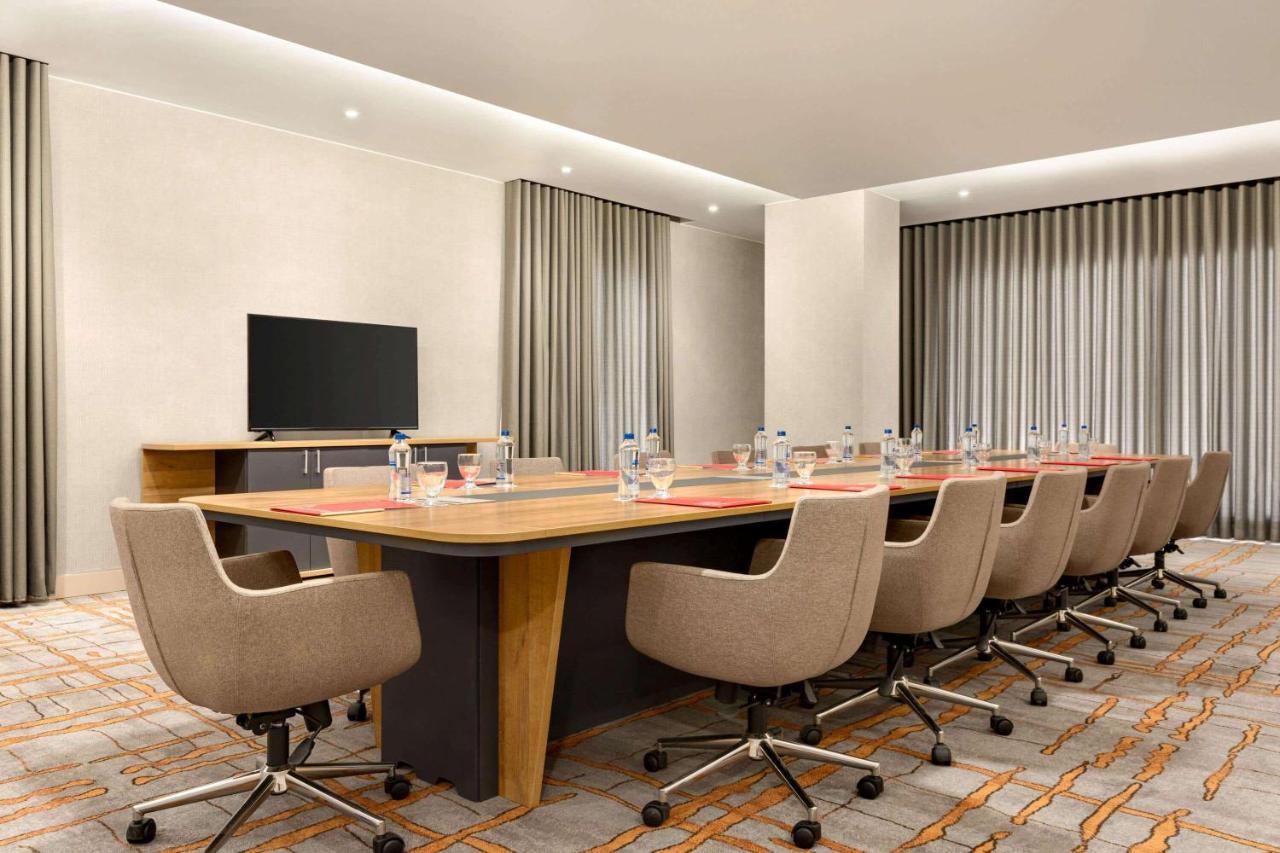 Ramada By Wyndham Adiyaman Hotel Buitenkant foto